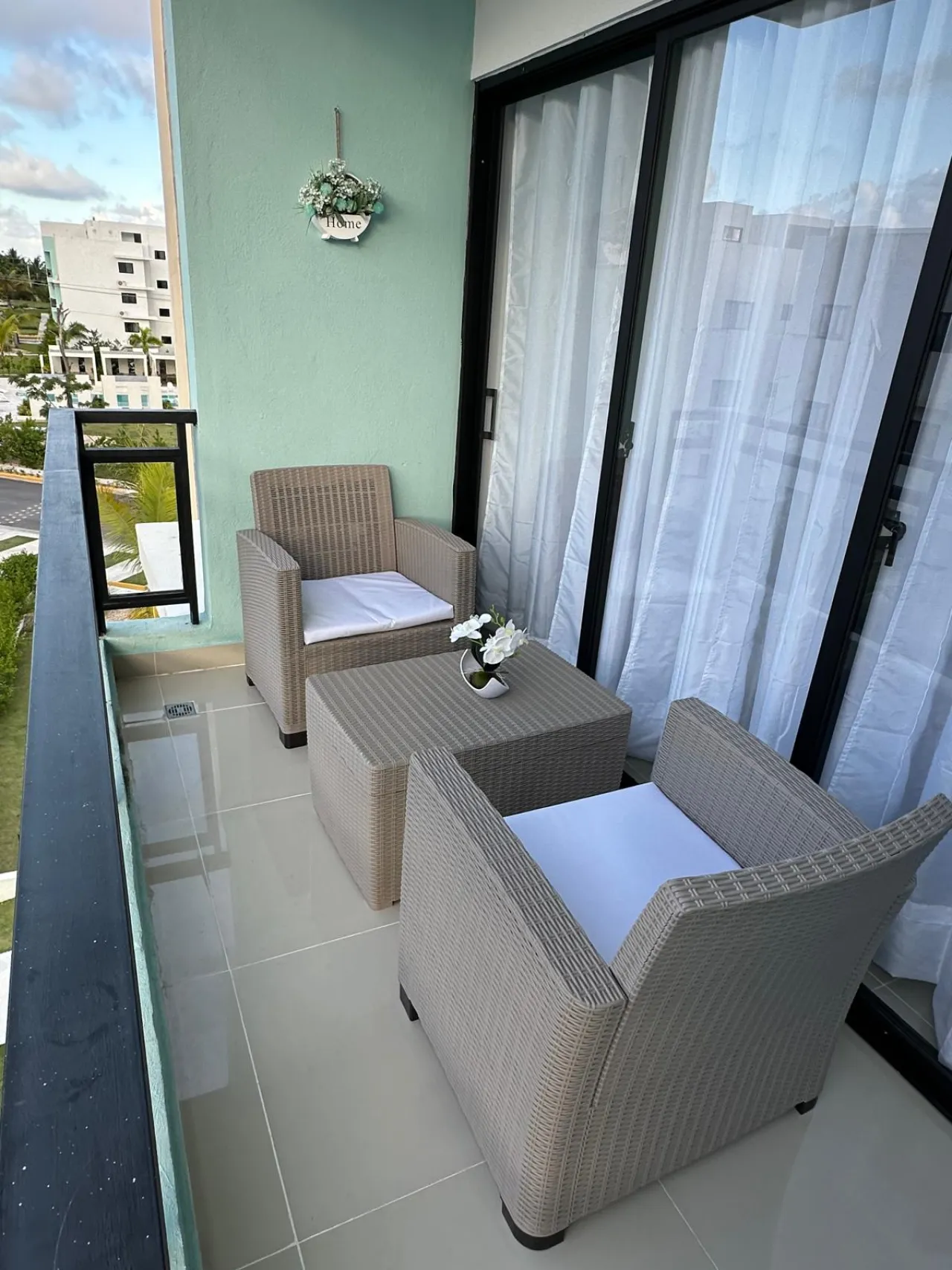 Modern Fully Furnished 2-Bedroom Apartment for Rent – Epic Residences, Bávaro – Punta Cana