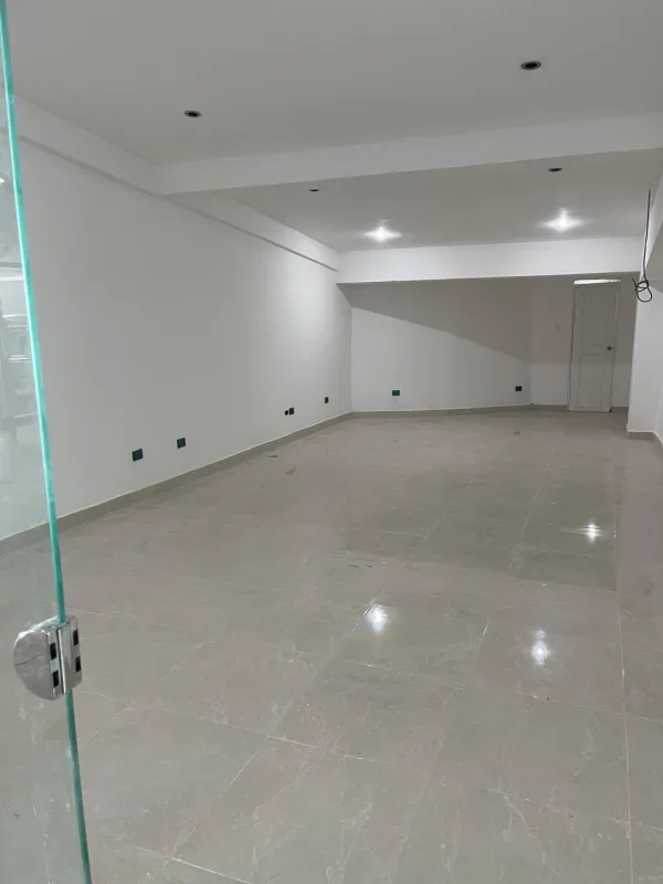 Local comercial en venta en Malecon Center