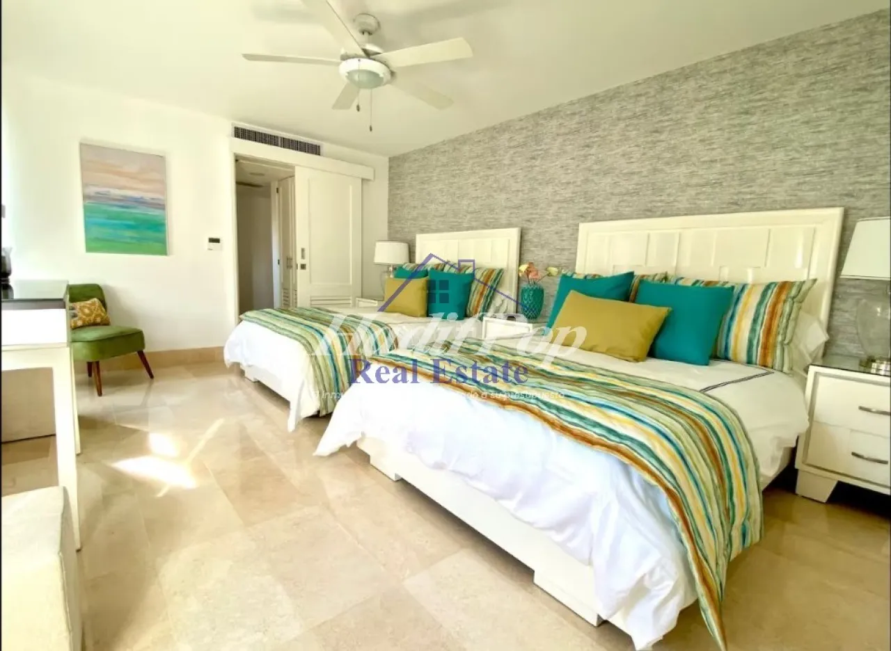 VILLA FOR SALE