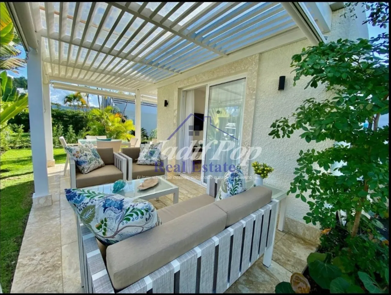 VILLA FOR SALE photo 3