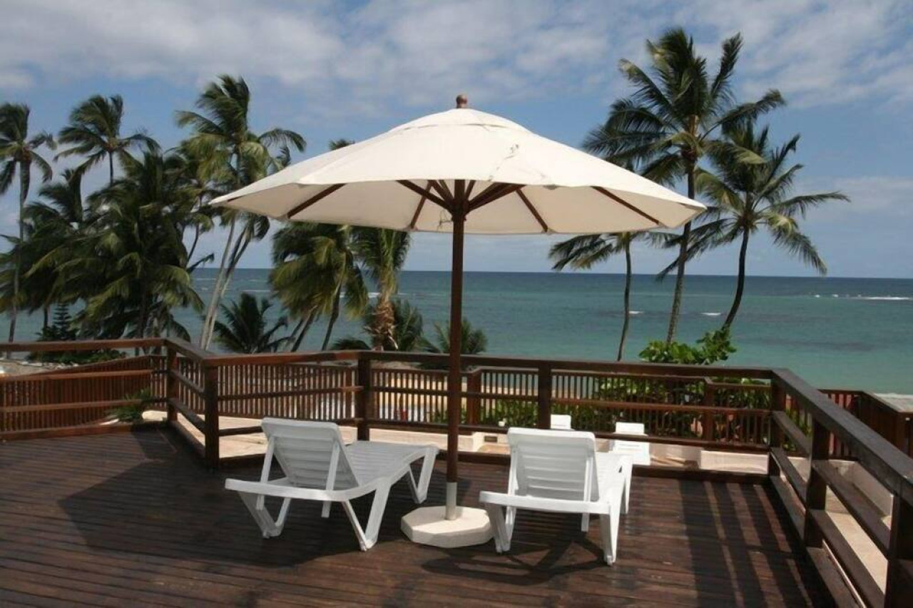 Tropical 2 Bedrooms Beach Apartment For Sale, Las Terrenas, Samaná.