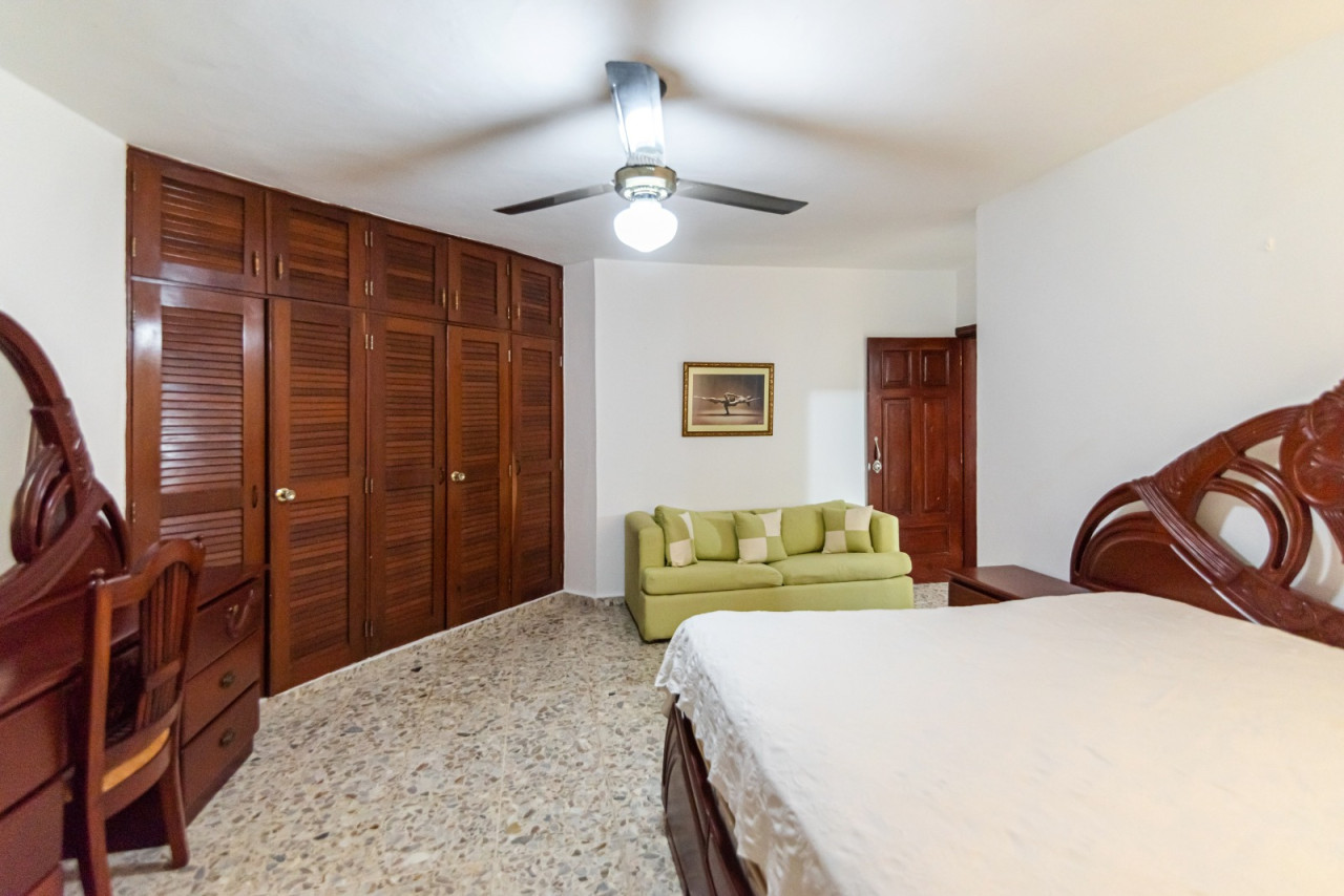 Luxury 2-level house, furnished and with a large patio in a privileged area of Puerto Plata