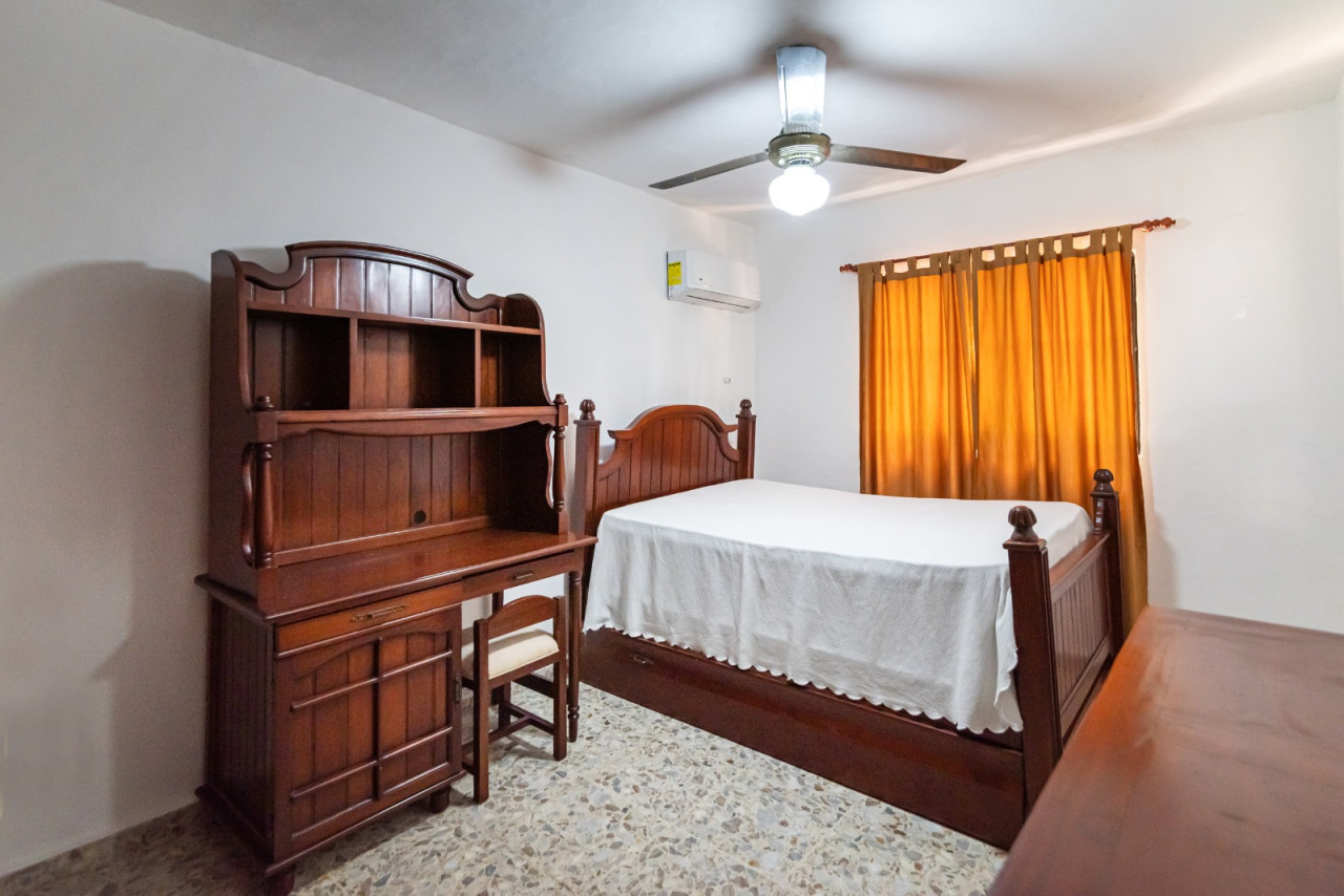Luxury 2-level house, furnished and with a large patio in a privileged area of Puerto Plata