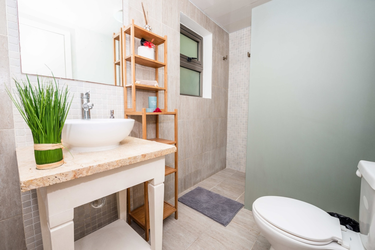 Condominio de 2 habitaciones en Bavaro: vida elegante a pasos de la playa