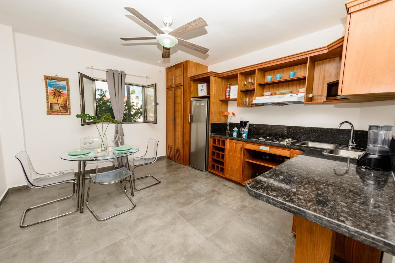 Apartamento de 1 dormitorio en Bavaro: tu oasis junto a la playa te espera
