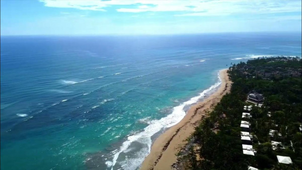 Lote de terreno frente al mar para desarrollo, Uvero Alto