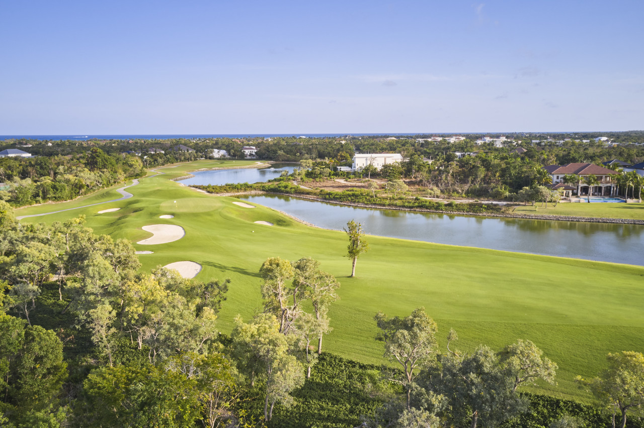 Opulent Villa With Panoramic Golf Views And Spectacular Pool In Punta Cana Resort