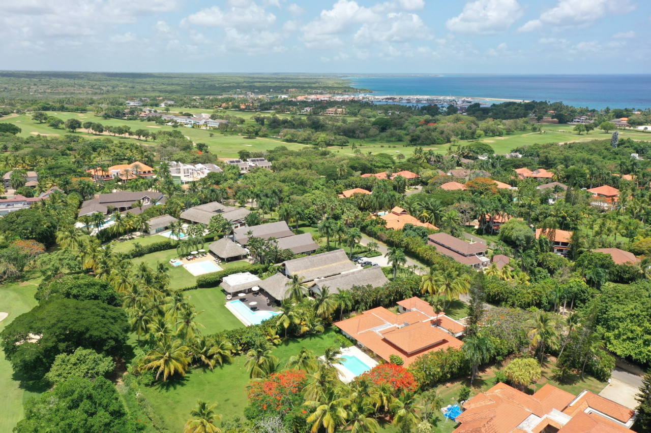 Garden View Elegance in Casa de Campo 2836 m2 / 30,534.3 ft2