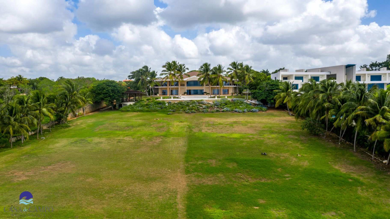 Exclusive 5-Bedroom Ocean-View Villa in Casa de Campo
