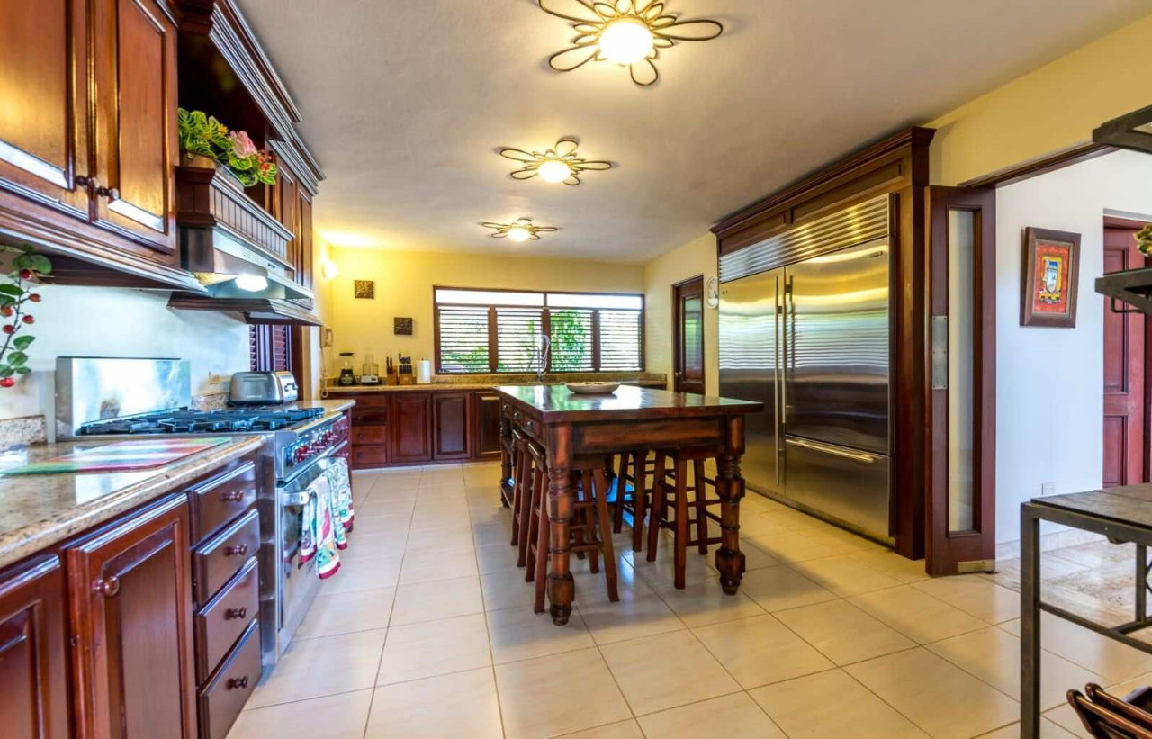 Exquisite 5-Bedroom Villa in Casa de Campo: A Blend of Luxury and Nature