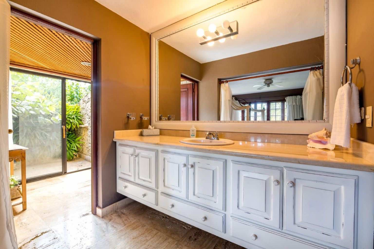 Exquisite 5-Bedroom Villa in Casa de Campo: A Blend of Luxury and Nature