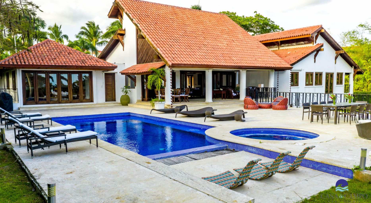 Elegant Villa in Casa de Campo: A Marvel of Luxury and Ocean Views