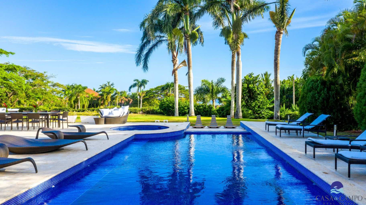 Elegant Villa in Casa de Campo: A Marvel of Luxury and Ocean Views