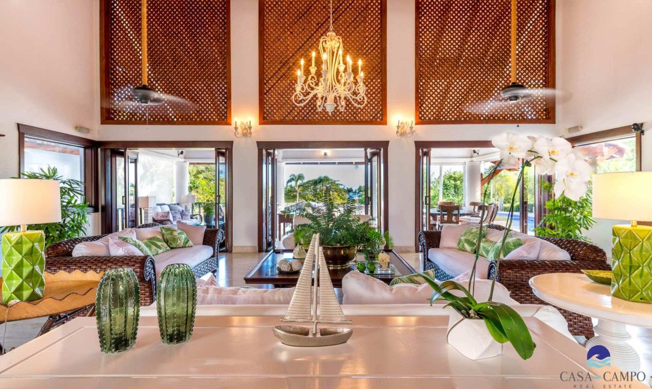 Elegant Villa in Casa de Campo: A Marvel of Luxury and Ocean Views