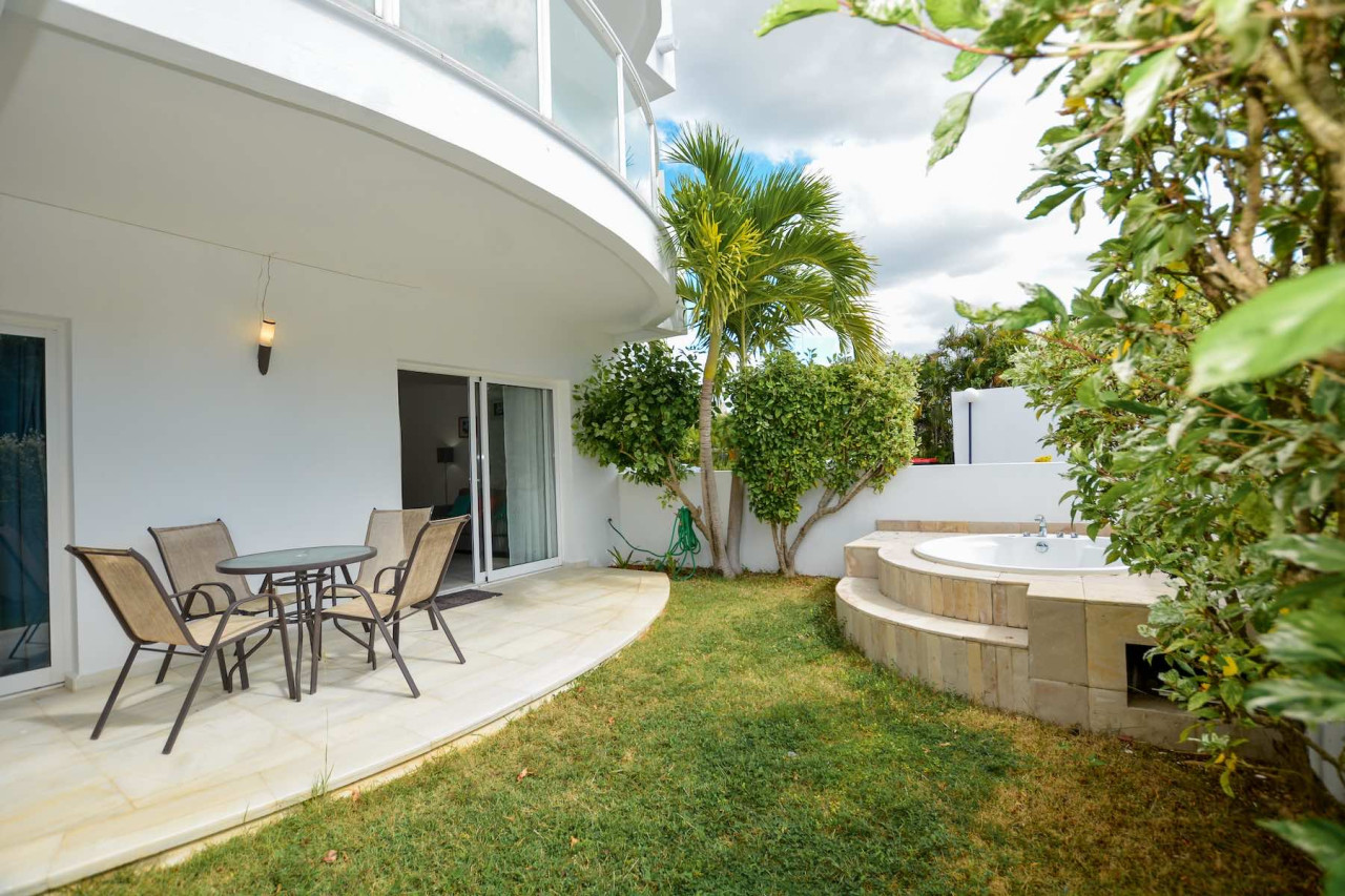 Discover Your Dream Life in a Playa Nueva Romana Apartment Near the Beach