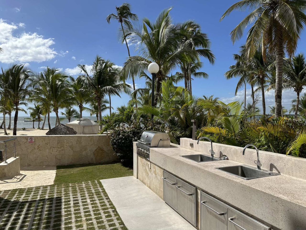 Luxury Living in Playa Nueva Romana