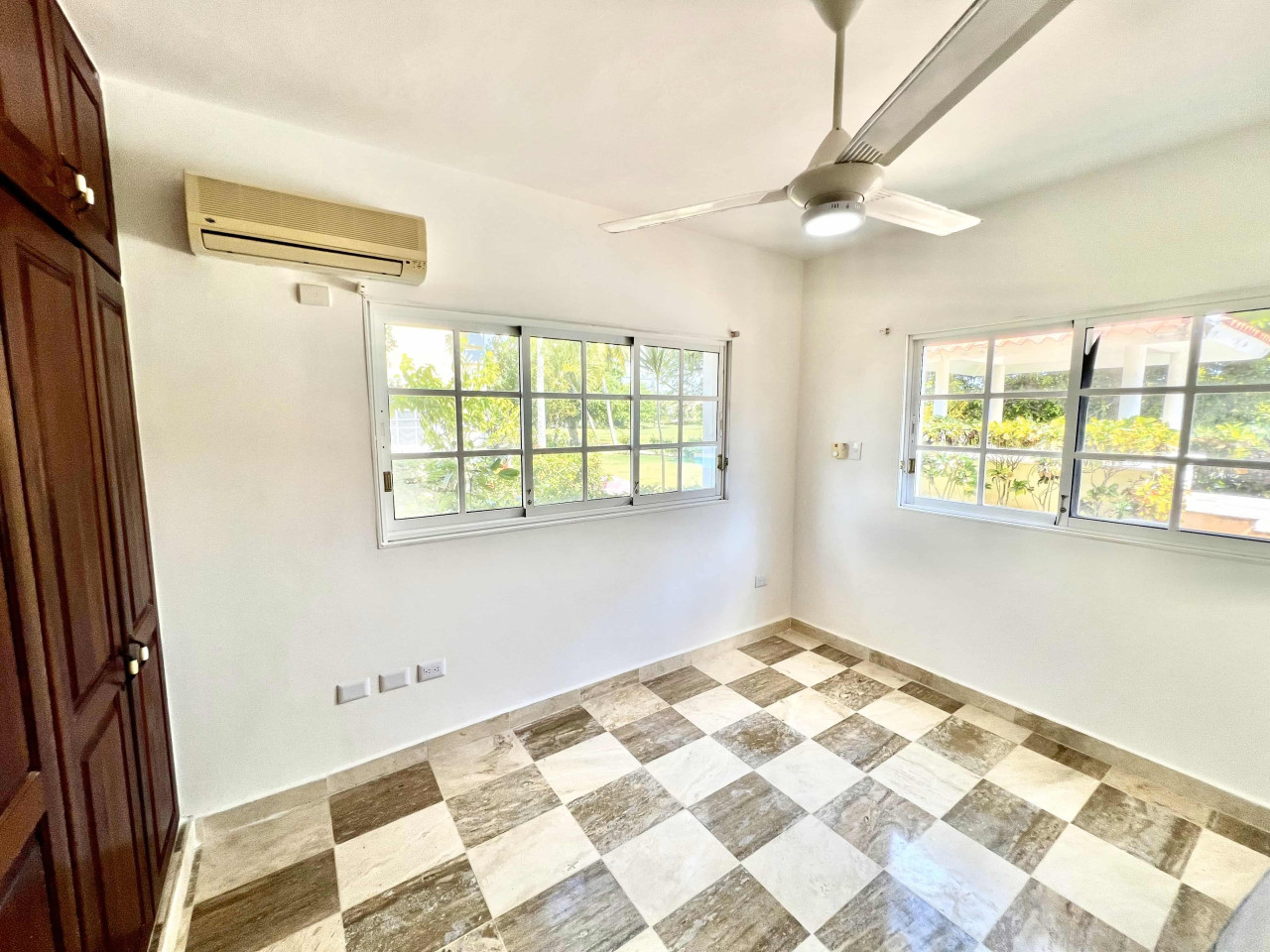 Elegante apartamento en primer piso en Caribbean Golf, Cocotal