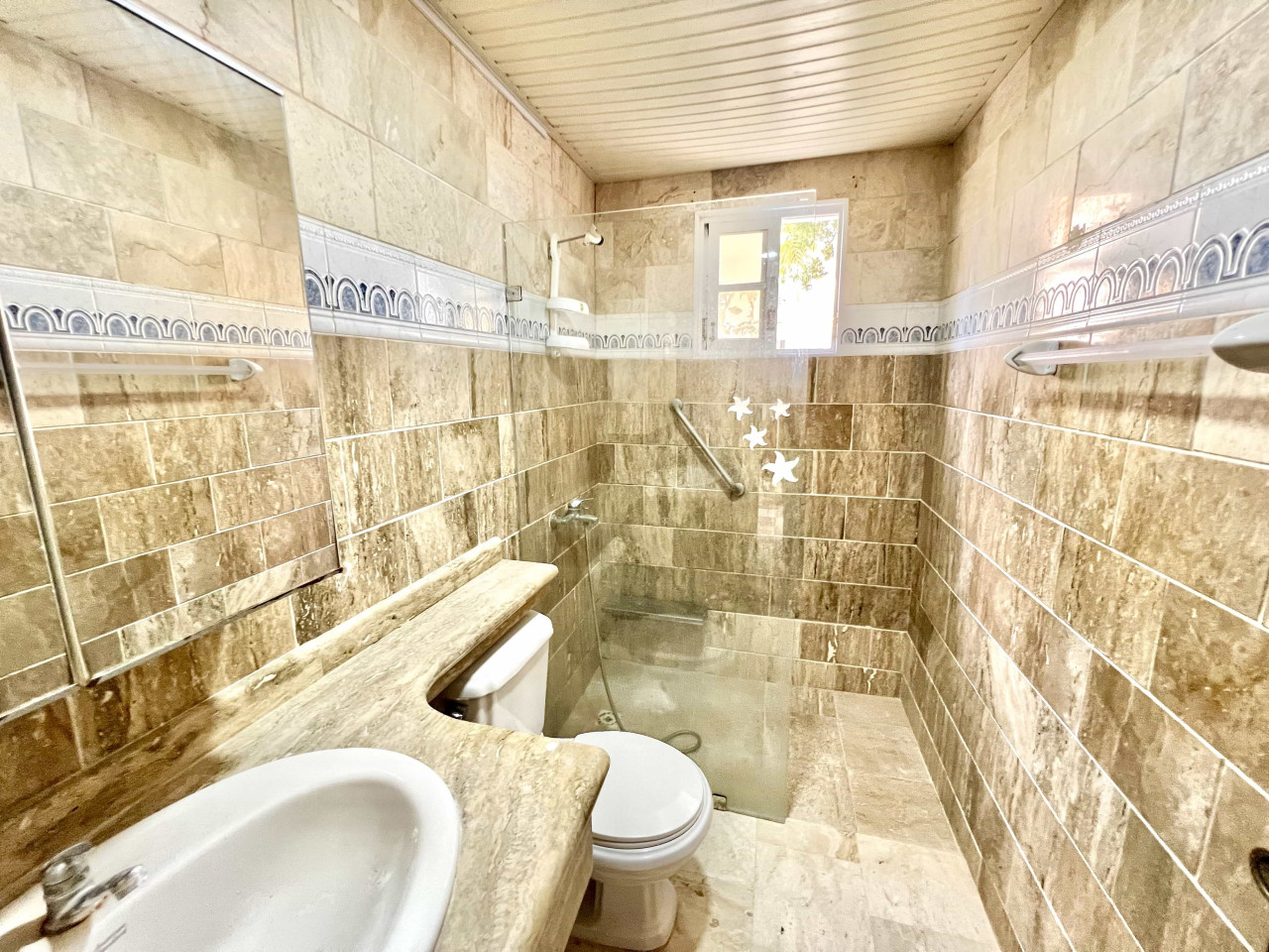 Elegante apartamento en primer piso en Caribbean Golf, Cocotal