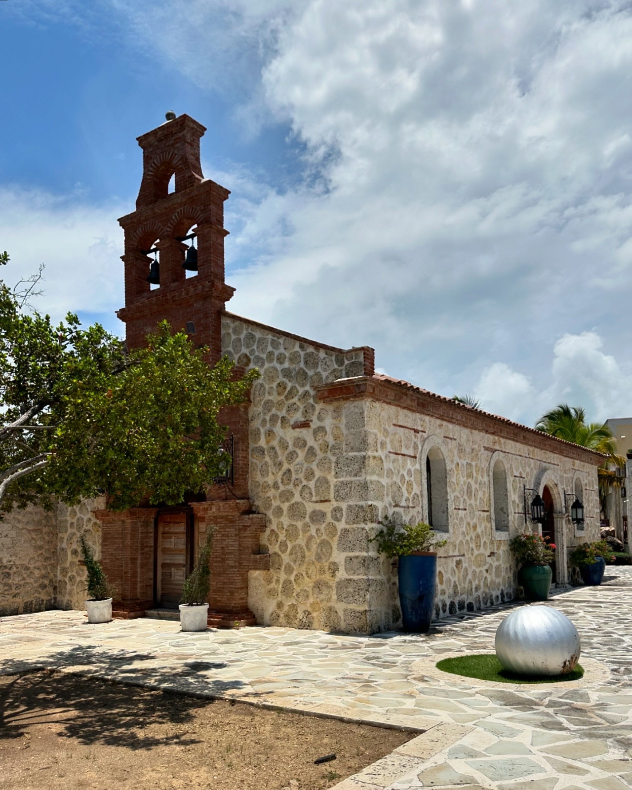 Prime Commercial Space for Sale in Luxurious Cap Cana, Dominican Republic