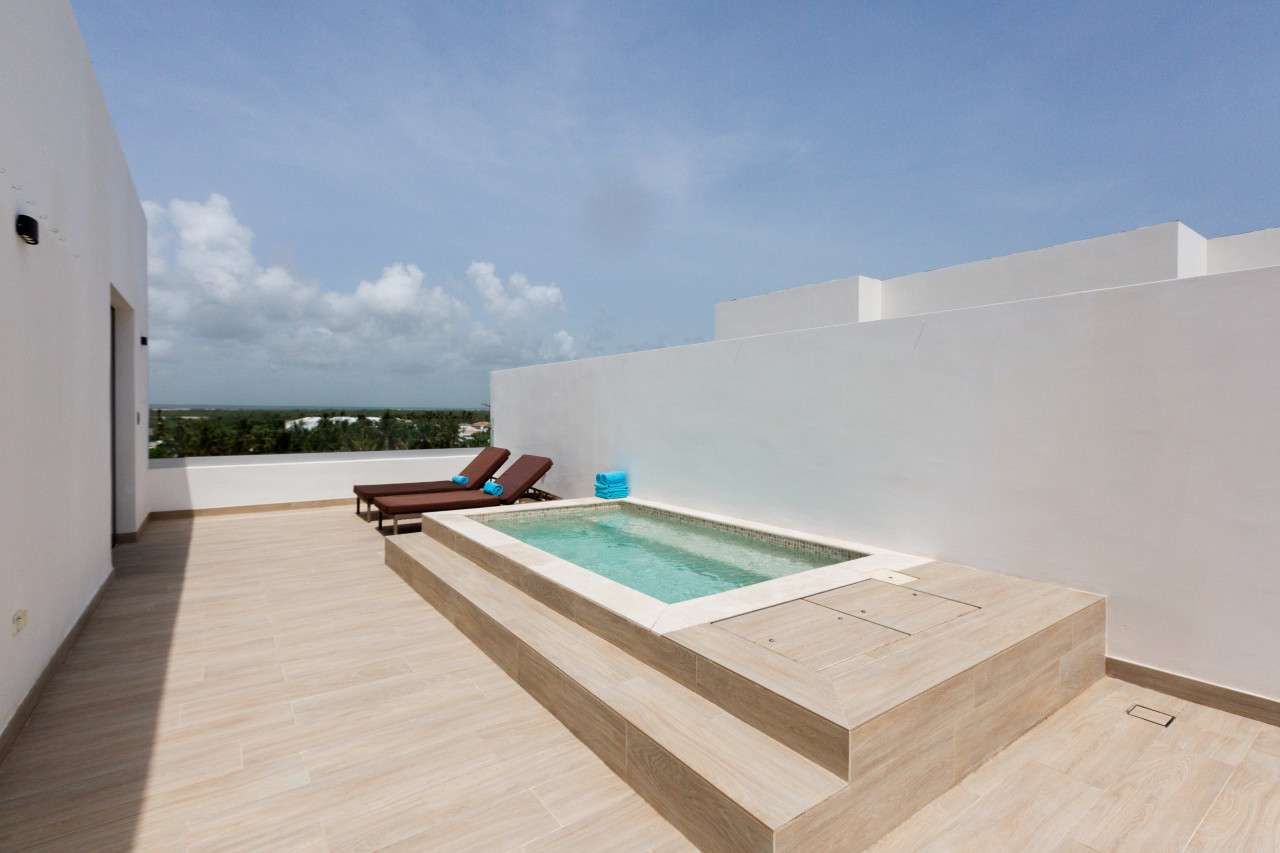 Luxurious Penthouse with Panoramic Views in Bávaro
