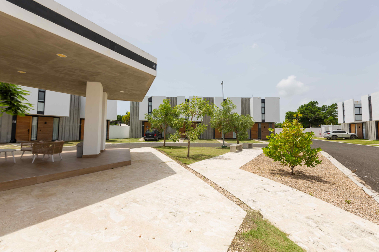 Condominium for Rent in White Sands