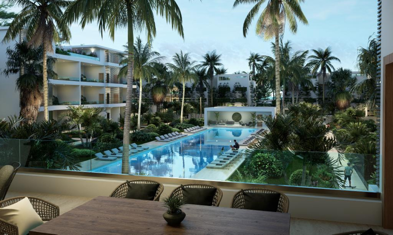 Luxury apartment facing the sea