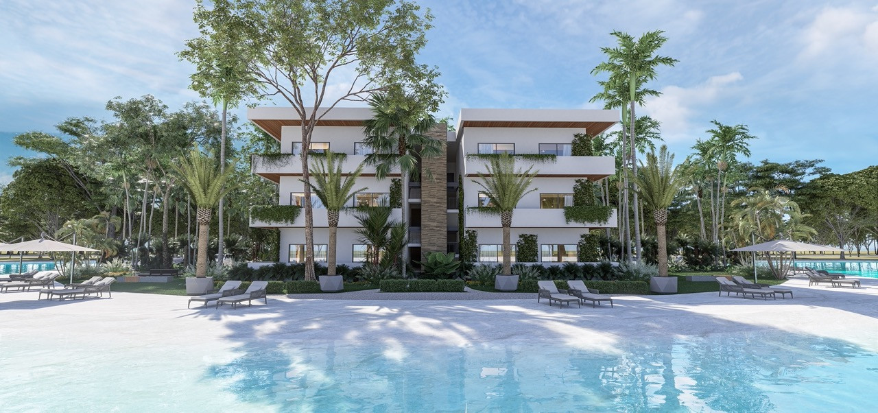 Luxury apartments near El Portillo beach