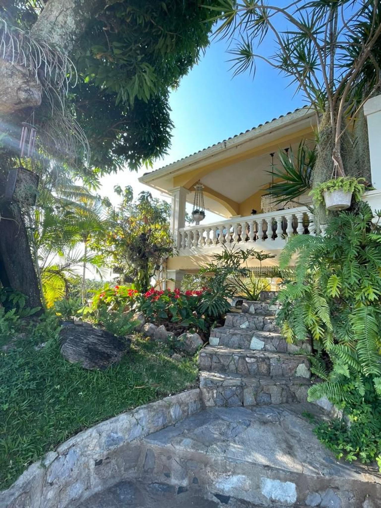 Villa with unbeatable views on top of the mountain