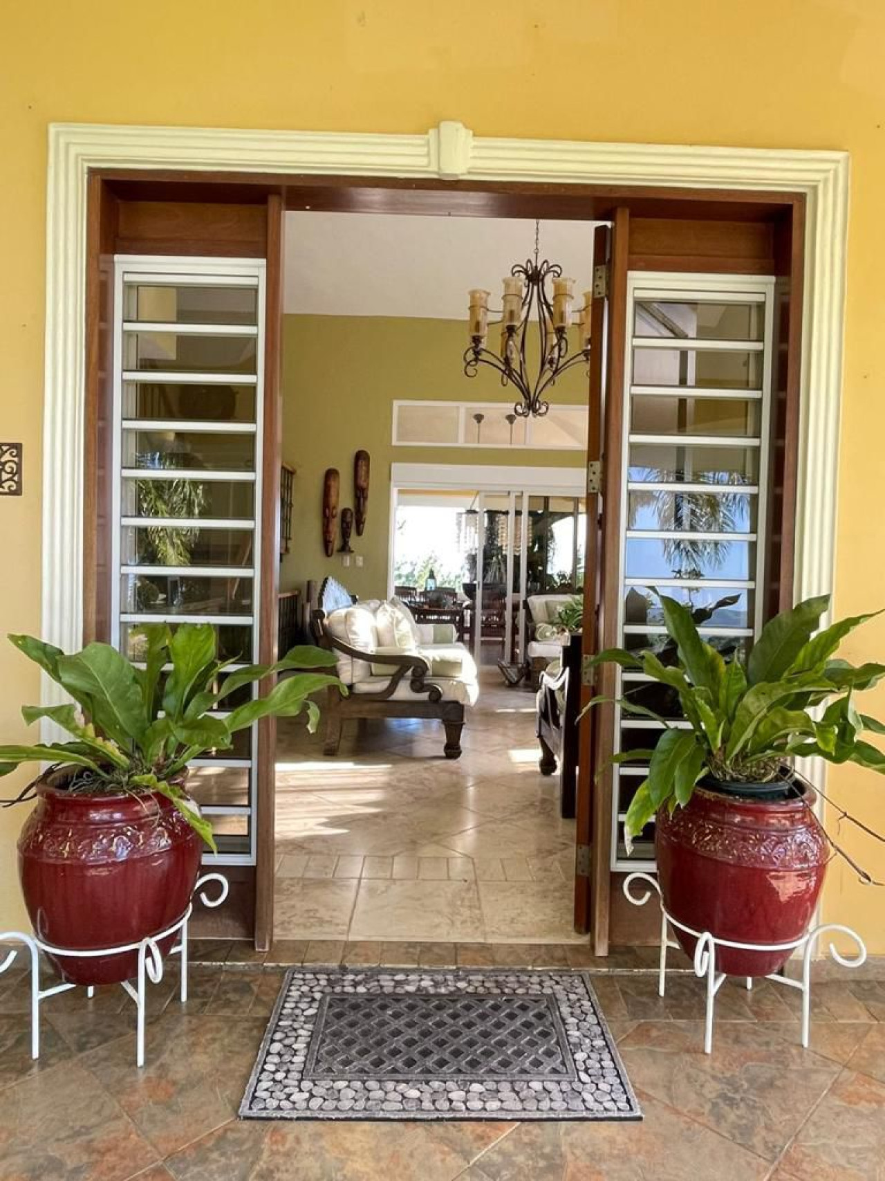 Villa with unbeatable views on top of the mountain