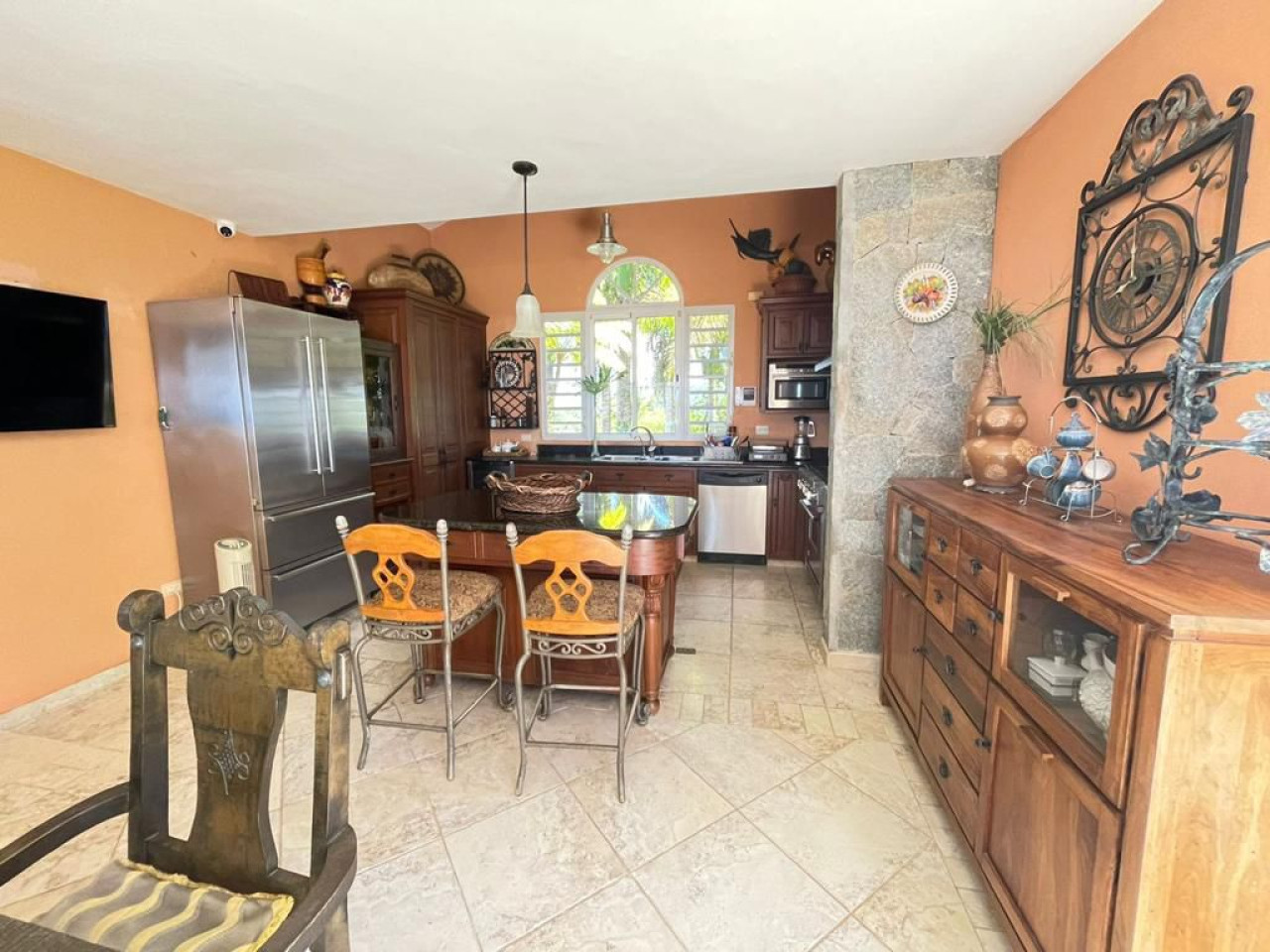Villa with unbeatable views on top of the mountain