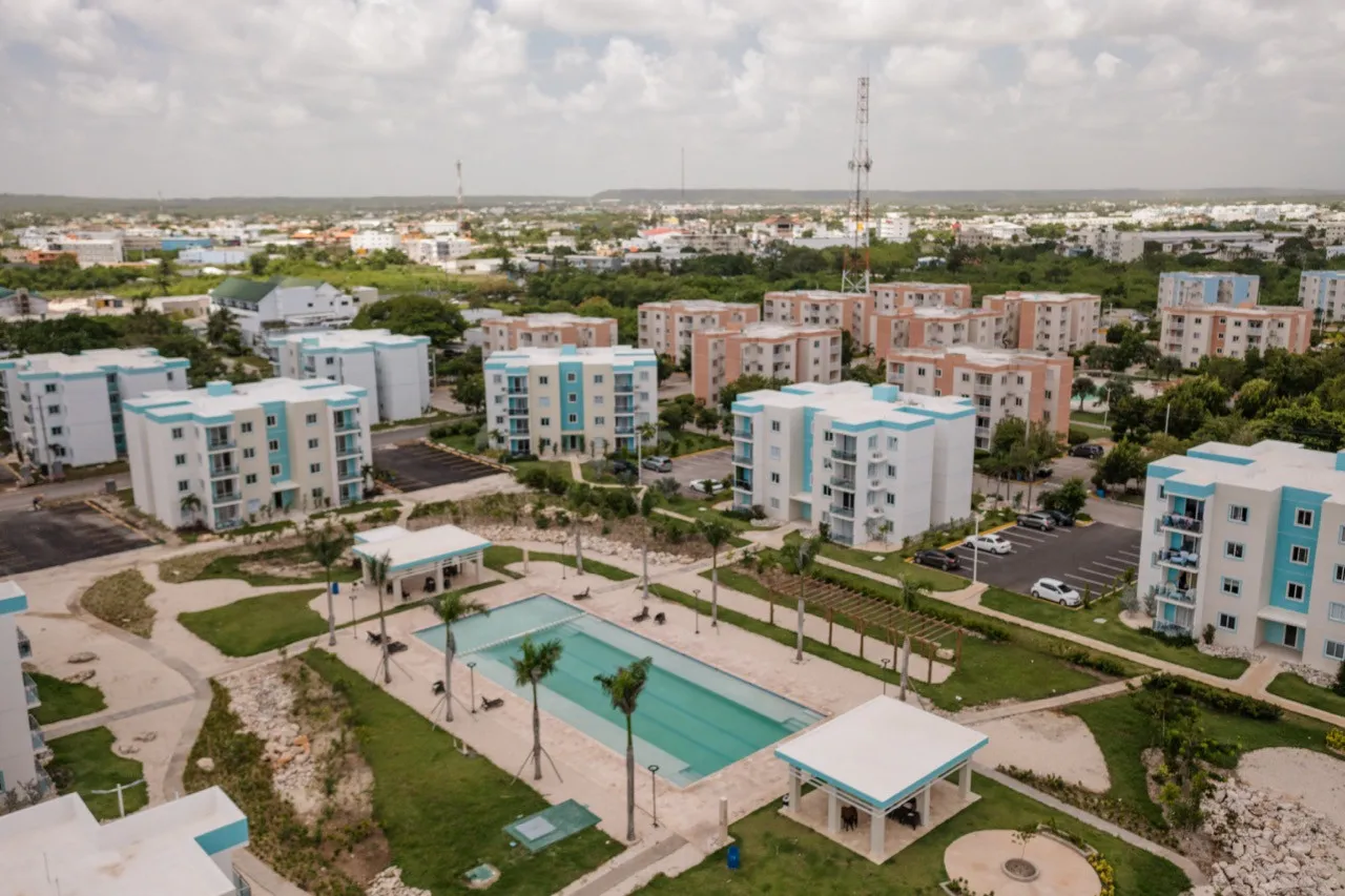 Spacious and comfortable apartment with all appliances, Confotur and Fly & Buy discount.