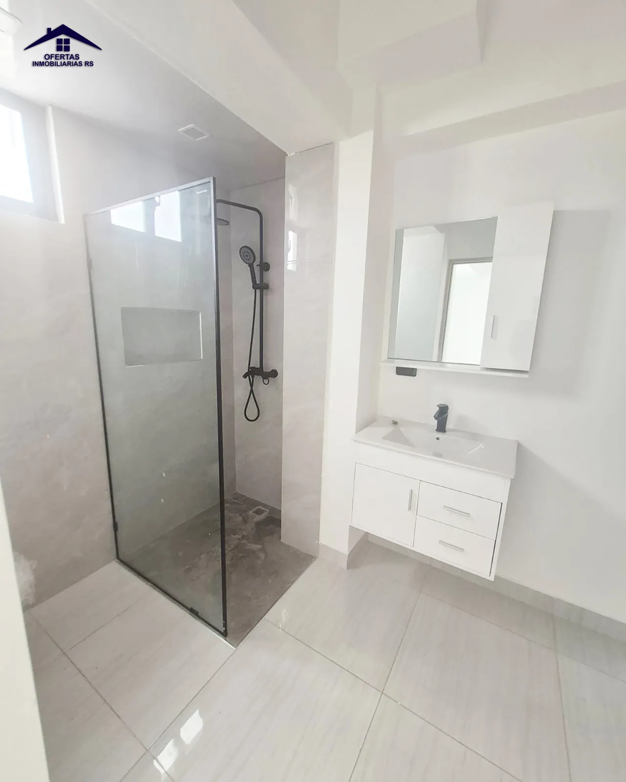 ONLY TWO UNITS AVAILABLE IN A MODERN PROJECT LOCATED ON INDEPENDENCIA AVENUE