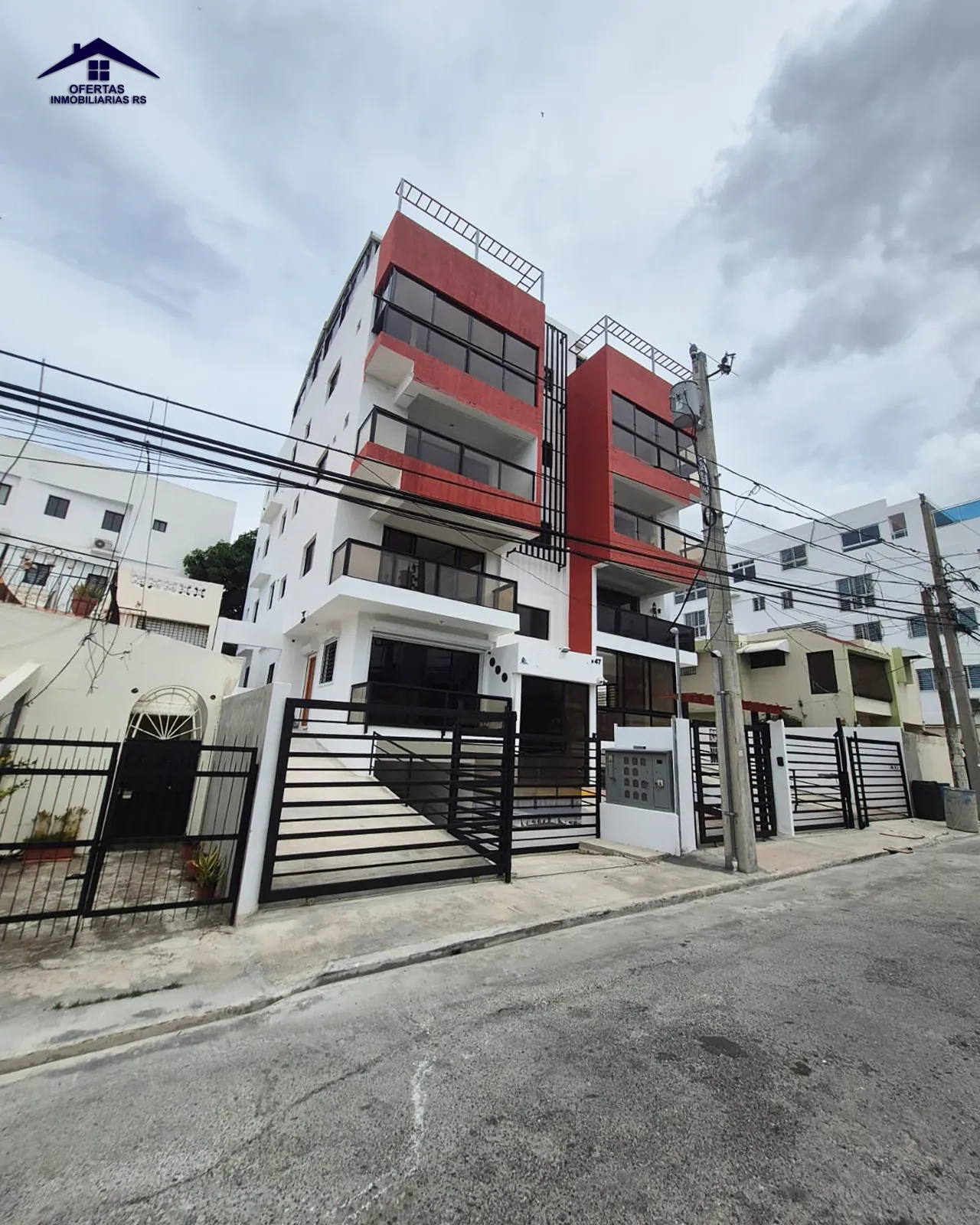 ONLY TWO UNITS AVAILABLE IN A MODERN PROJECT LOCATED ON INDEPENDENCIA AVENUE