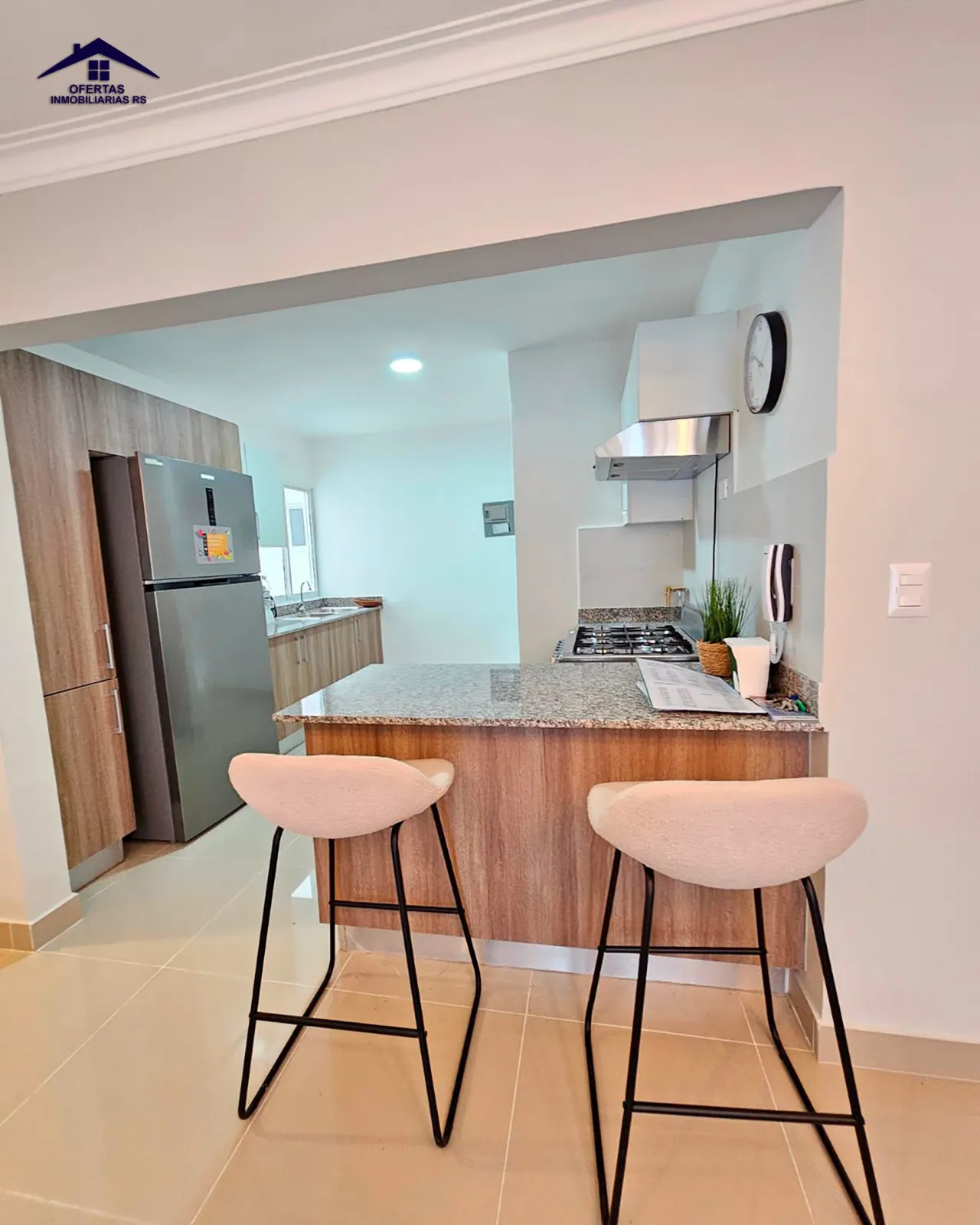 PROYECTO DE MODERNOS APARTAMENTOS UBICADO EN LA JACOBO MAJLUTA photo 3