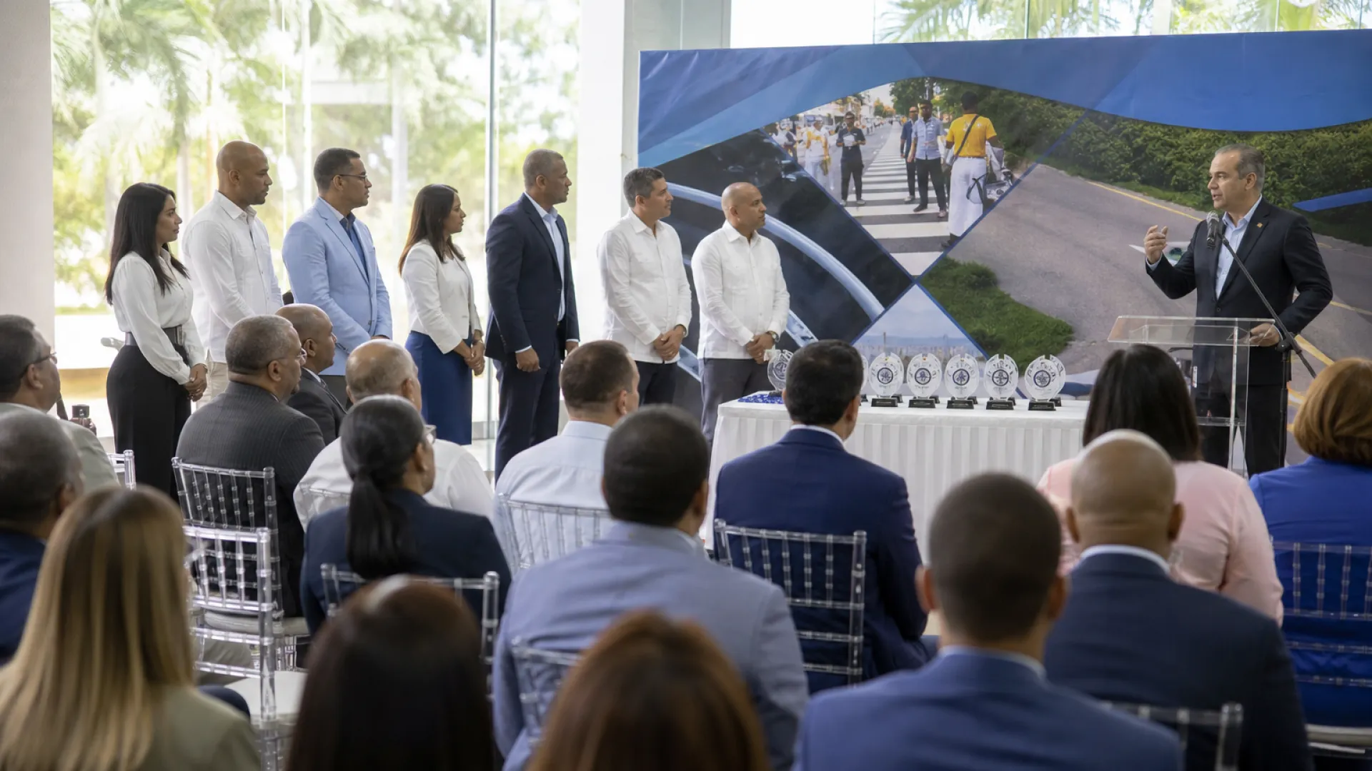 Intrant Promotes Road Safety in Businesses and Honors 13 Organizations for Accident Prevention