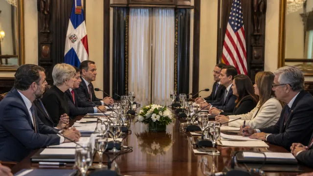 Minister Bisonó Engages in Tariff Talks with the U.S.