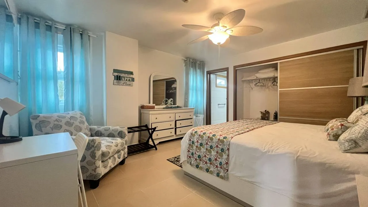 Apartment for sale 2 bedrooms - beachfront - two balconies photo 1