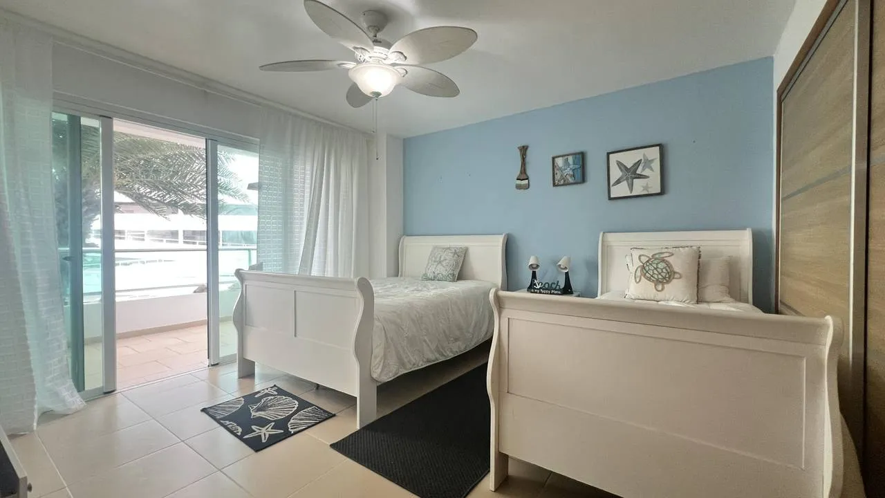 Apartment for sale 2 bedrooms - beachfront - two balconies photo 3