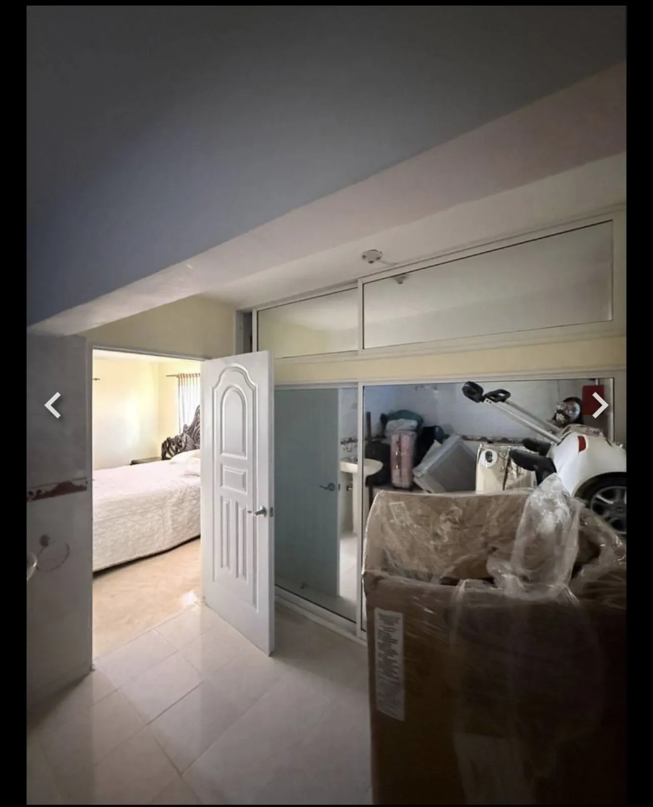 Casa de 2 niveles con 5 habitaciones en Lucerna del Mar, Santo Domingo Este