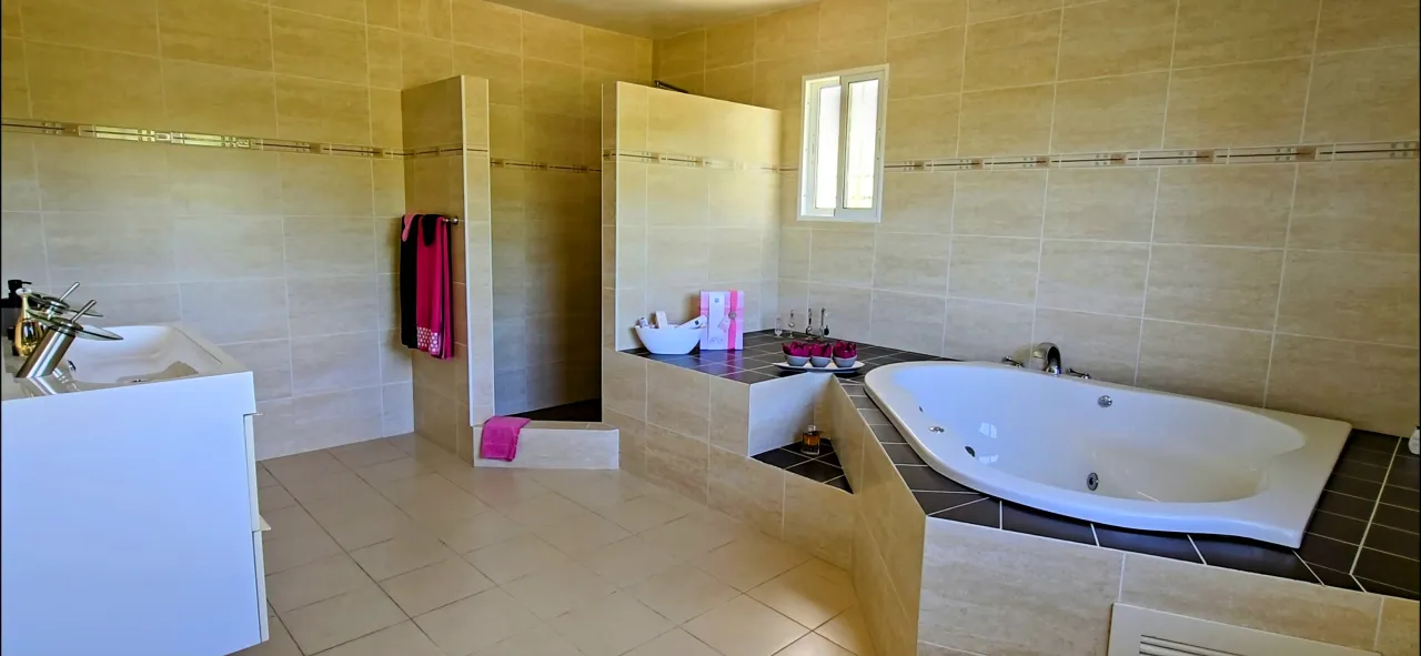 HOME FOR SALE : VILLA COLIBRI – El Limón, Samaná (Dominican Republic)